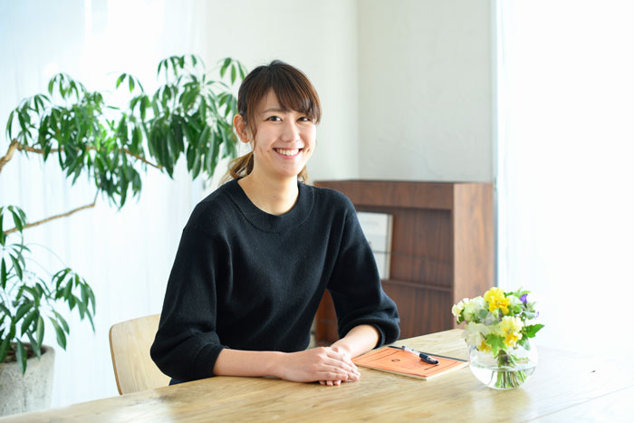 商品開発担当の八木優美さん