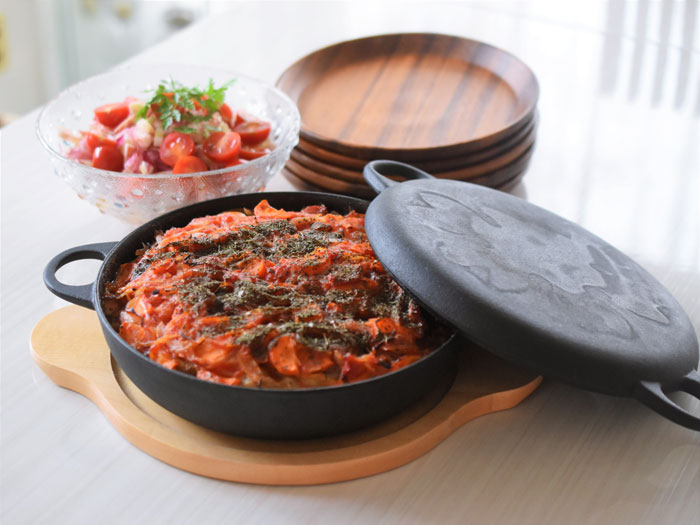 鉄フライパンでキャベツと挽肉のキャセロール