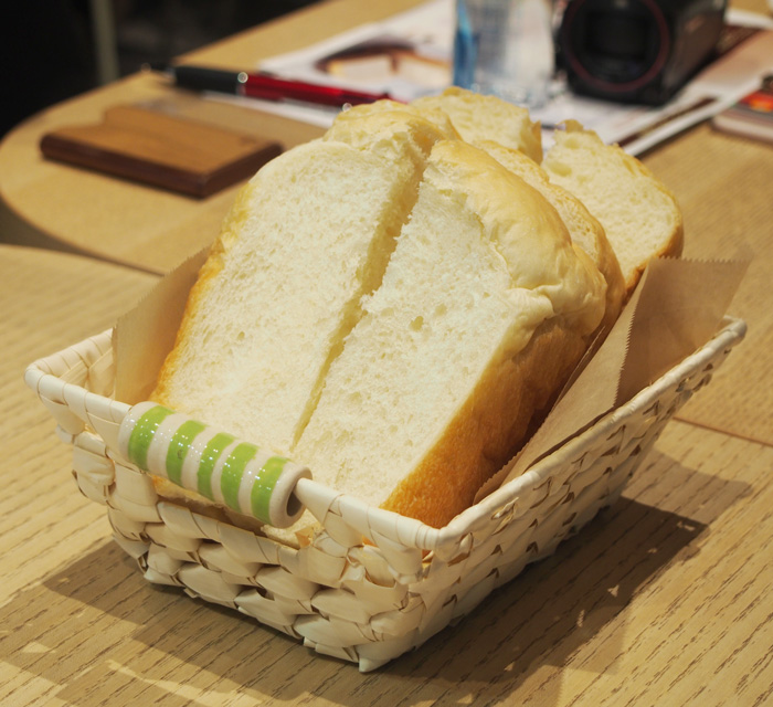 こちらプレーン